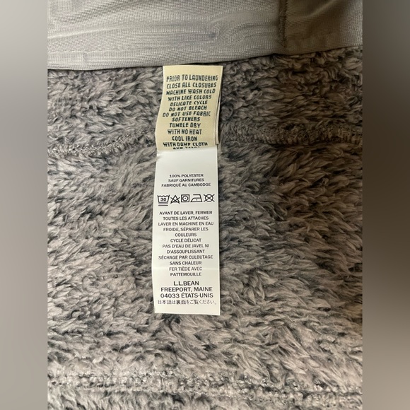 LL Bean Grey Fleece Vest - Picture 7 of 7